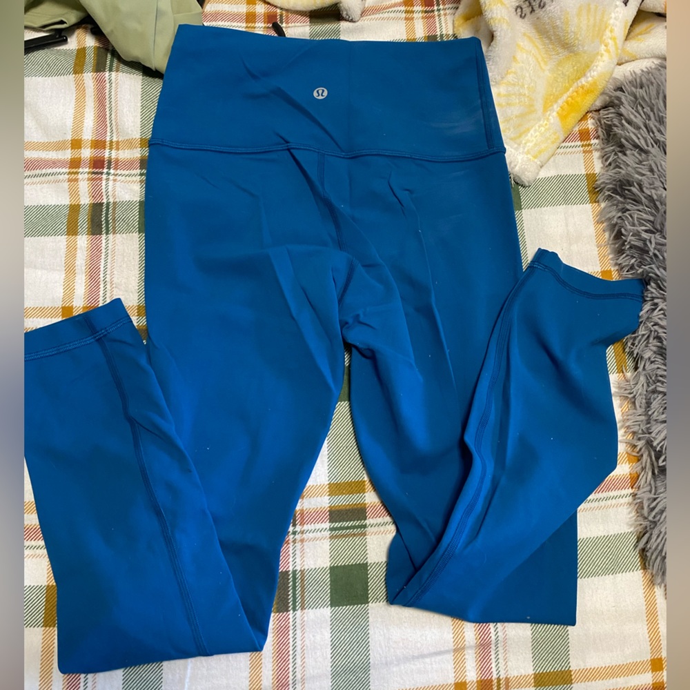 lululemon leggings in blue